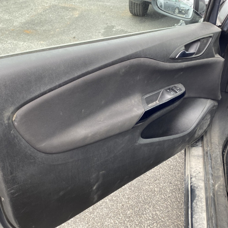 OPEL CORSA E 1.4i - 16V Photo n°20