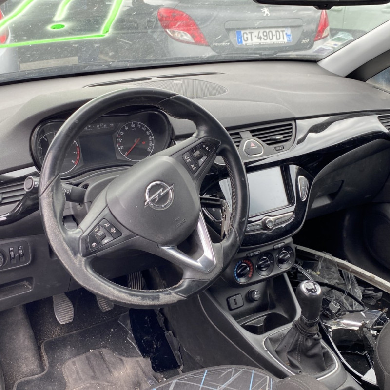 OPEL CORSA E 1.4i - 16V Photo n°25