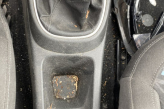 OPEL CORSA E 1.4i - 16V