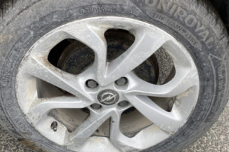 OPEL CORSA E 1.4i - 16V