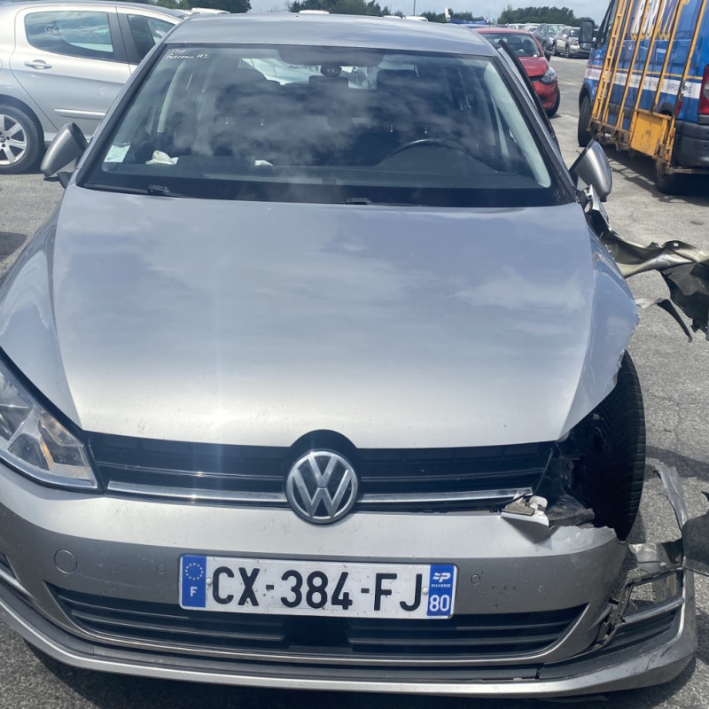 VOLKSWAGEN GOLF 7 PHASE 1 1.6 TDI - 16V TURBO Photo n°9
