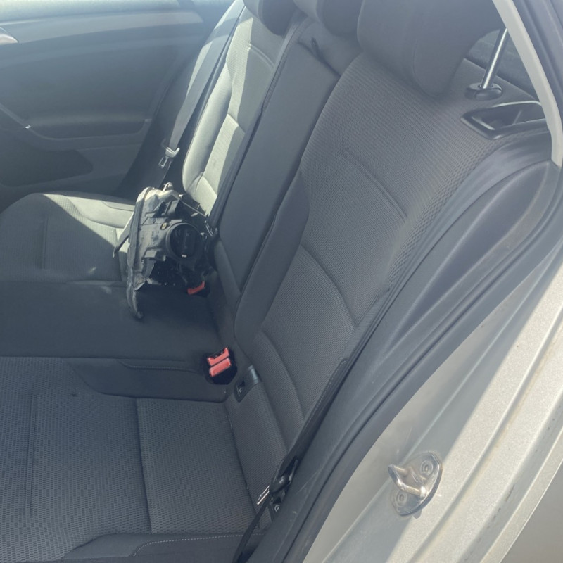 VOLKSWAGEN GOLF 7 PHASE 1 1.6 TDI - 16V TURBO Photo n°14