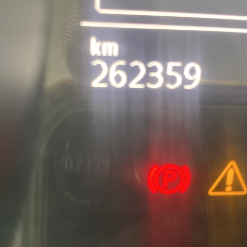 VOLKSWAGEN GOLF 7 PHASE 1 1.6 TDI - 16V TURBO Photo n°22