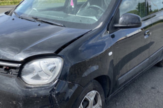 RENAULT TWINGO 3 PHASE 1 1.0i - 12V SCE 75 Photo n°1