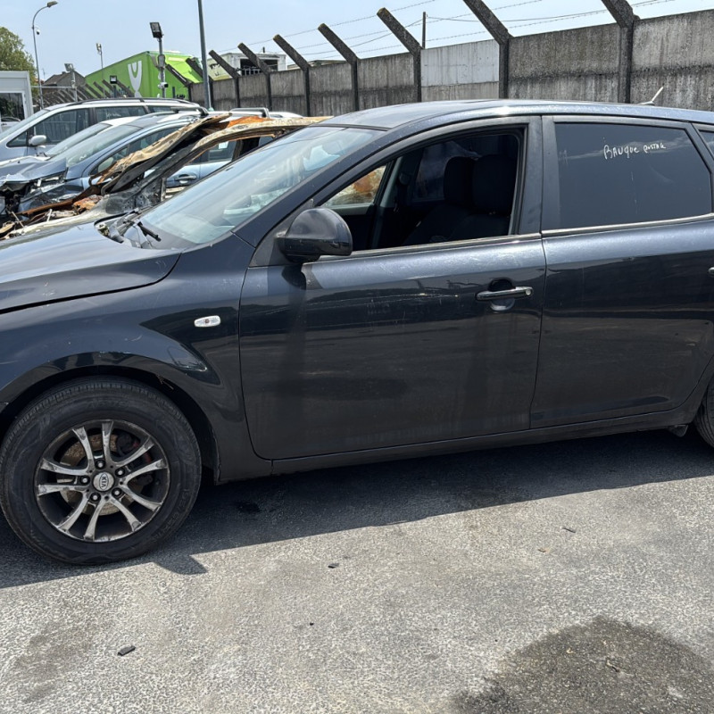KIA CEE-D 1 PHASE 1 1.6 CRDI - 16V TURBO Photo n°3