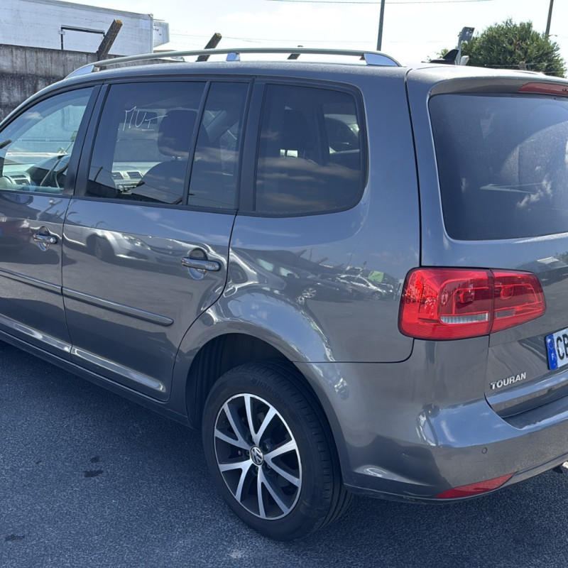 VOLKSWAGEN TOURAN 2 2.0 TDI - 16V TURBO Photo n°4