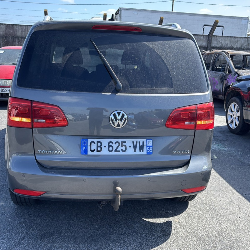 VOLKSWAGEN TOURAN 2 2.0 TDI - 16V TURBO Photo n°5