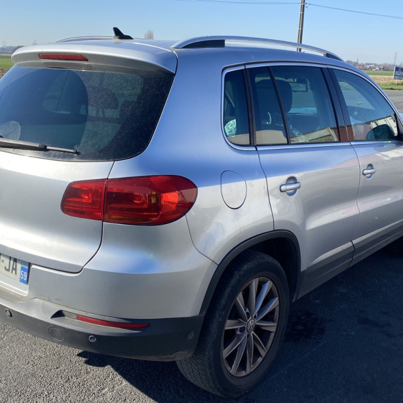 VOLKSWAGEN TIGUAN 1 PHASE 2 2.0 TDI - 16V TURBO 4 MOTION 4X4 Photo n°3
