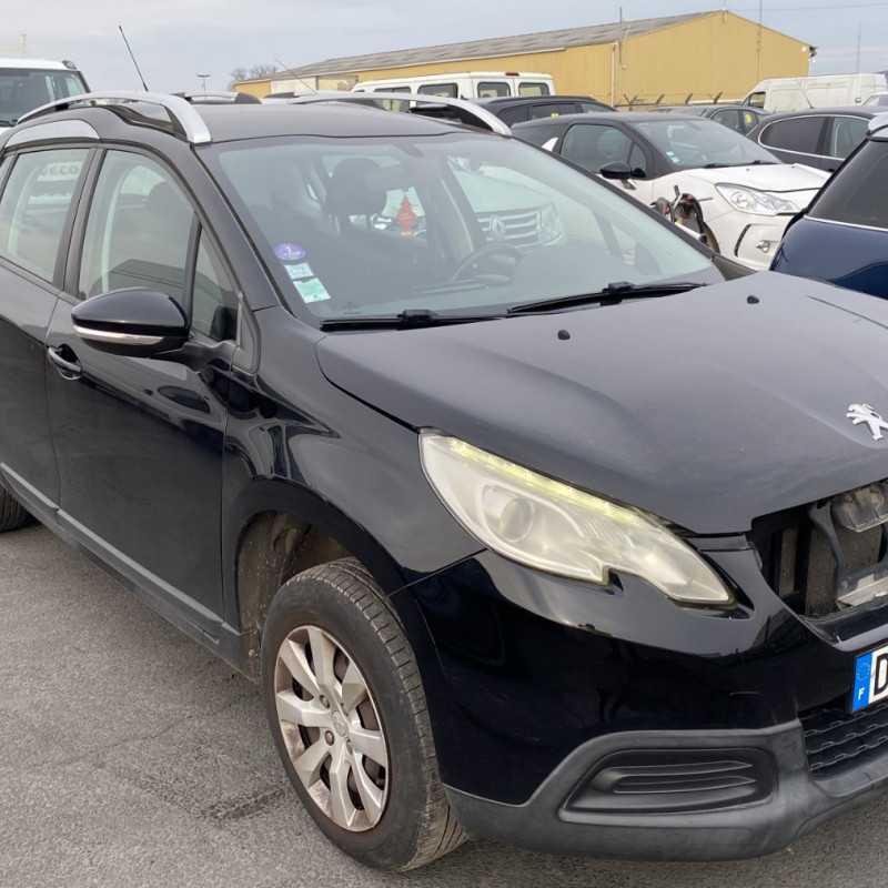 PEUGEOT 2008 1 PHASE 1 1.2 VTI - 12V Photo n°3