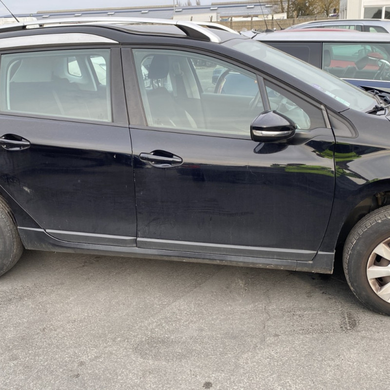 PEUGEOT 2008 1 PHASE 1 1.2 VTI - 12V Photo n°8