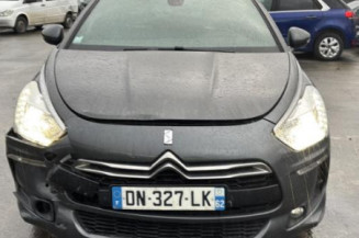 Vitre avant droit DS DS5
