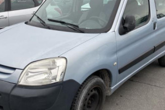 Feu arriere principal gauche (feux) PEUGEOT PARTNER 1