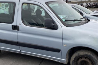 Feu arriere principal gauche (feux) PEUGEOT PARTNER 1