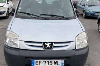 Feu arriere principal gauche (feux) PEUGEOT PARTNER 1