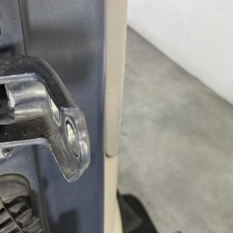 Porte arriere droit RENAULT GRAND SCENIC 2 Photo n°4