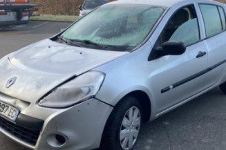 Porte avant droit RENAULT CLIO 3
