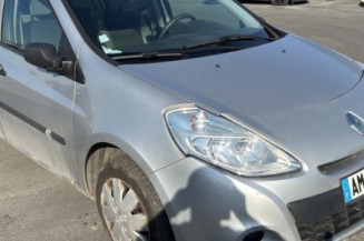Porte avant droit RENAULT CLIO 3