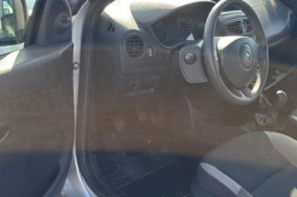 Porte avant droit RENAULT CLIO 3