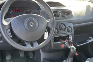 Porte avant droit RENAULT CLIO 3