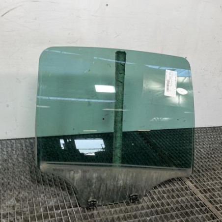 Vitre arriere droit CITROEN C3 2