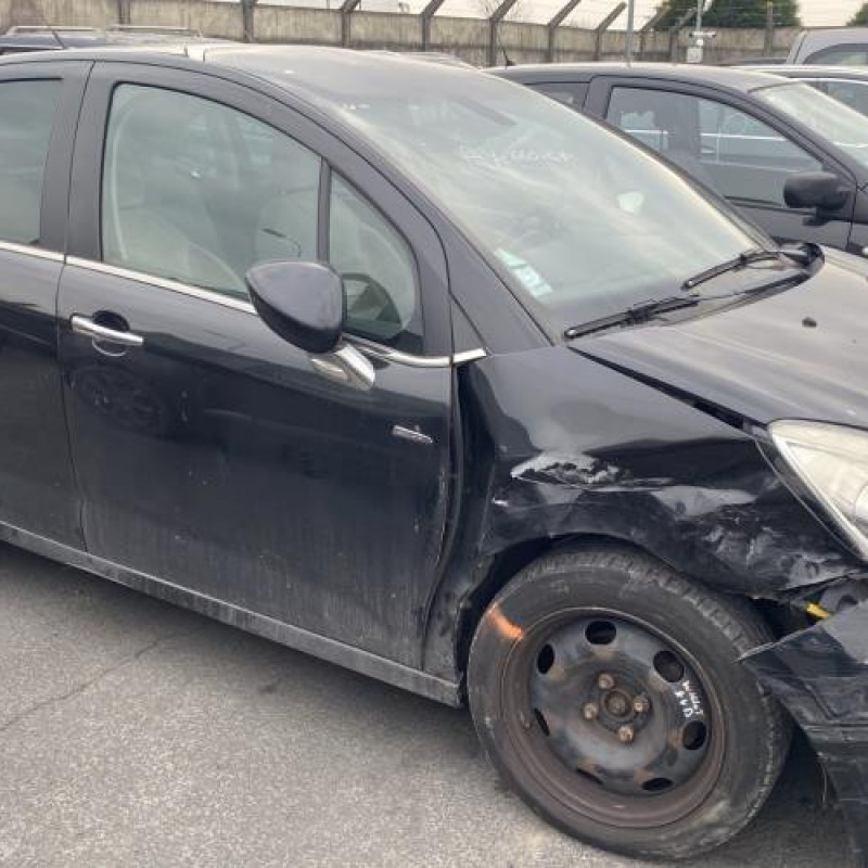 Vitre arriere droit CITROEN C3 2 Photo n°12