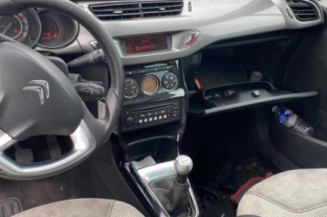 Vitre arriere droit CITROEN C3 2
