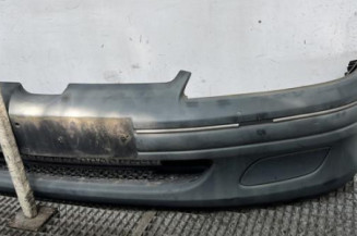 Pare choc avant PEUGEOT 106