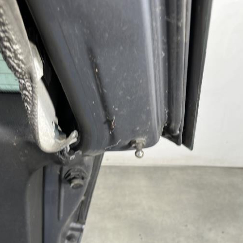 Malle/Hayon arriere OPEL ZAFIRA B Photo n°12
