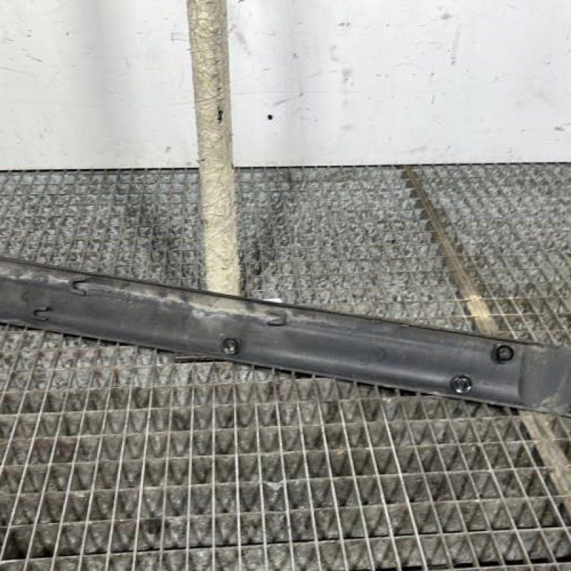 Baguette de porte arriere droite CITROEN SAXO Photo n°4