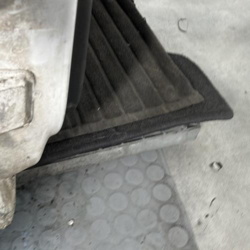 Porte avant droit CITROEN SAXO Photo n°5