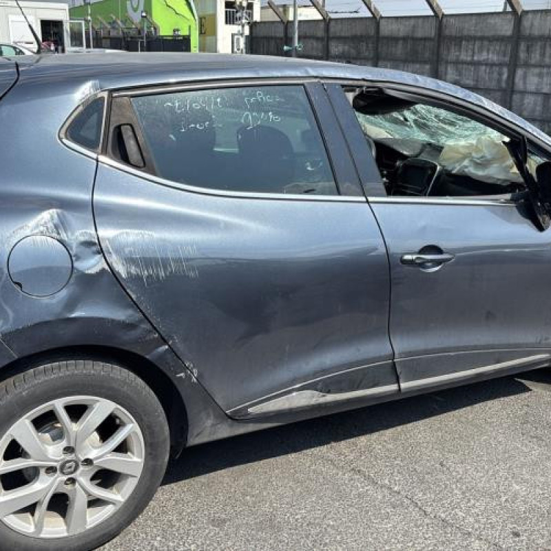 Vitre arriere droit RENAULT CLIO 4 Photo n°14