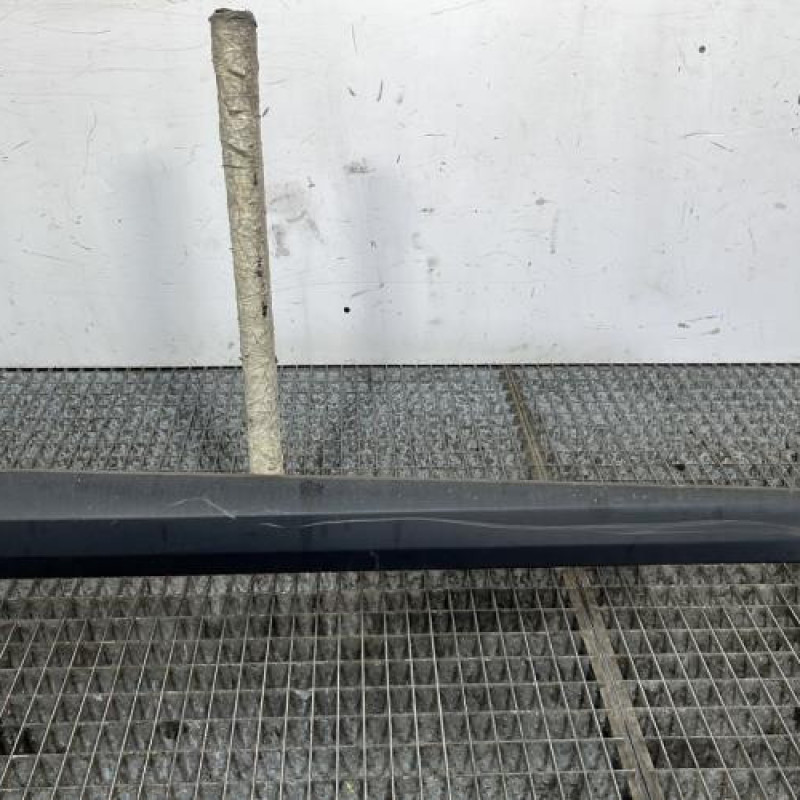 Baguette de porte avant gauche RENAULT MEGANE 3 Photo n°1