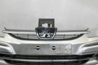 Pare choc avant PEUGEOT 607 Photo n°1