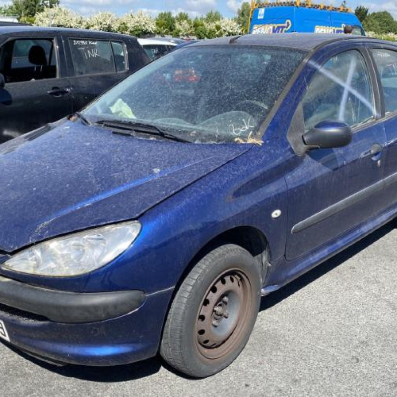 Pare choc avant PEUGEOT 206 Photo n°7