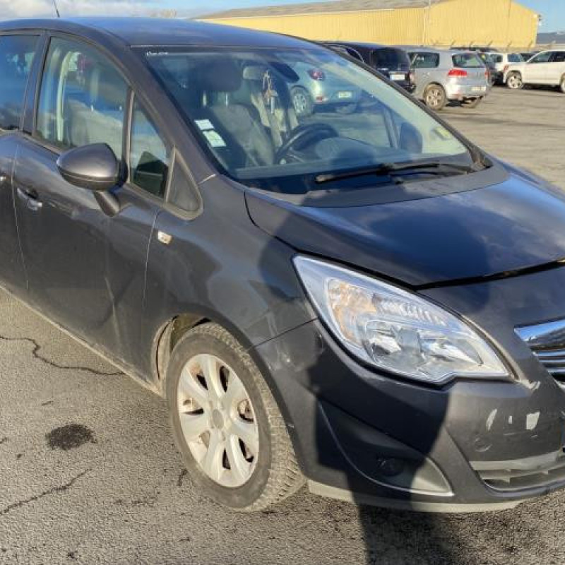 Renfort pare choc avant (traverse) OPEL MERIVA B Photo n°6