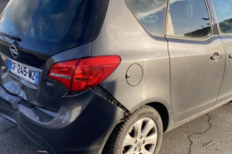 Renfort pare choc avant (traverse) OPEL MERIVA B