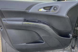 Renfort pare choc avant (traverse) OPEL MERIVA B