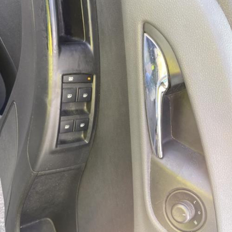 Renfort pare choc avant (traverse) OPEL MERIVA B Photo n°14