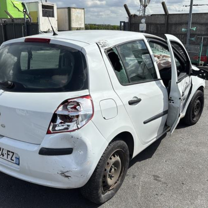 Boite de vitesses RENAULT CLIO 3 Photo n°7