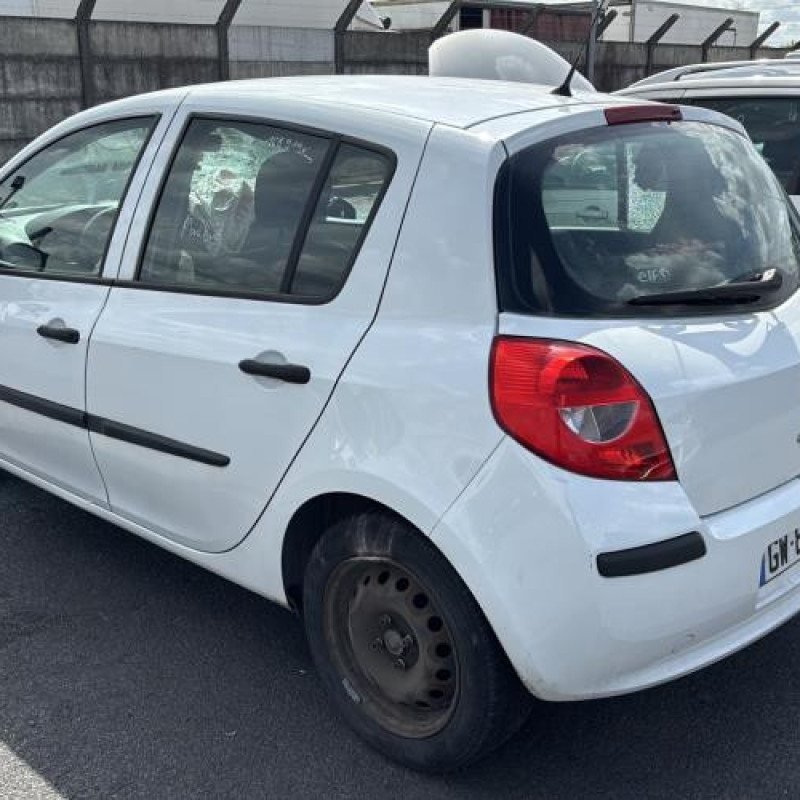 Boite de vitesses RENAULT CLIO 3 Photo n°8