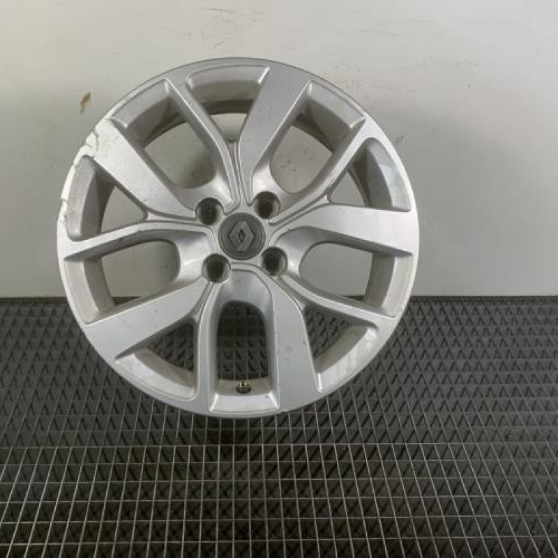 Jante RENAULT CLIO 4 Photo n°1