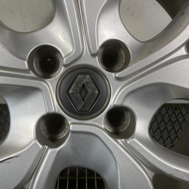 Jante RENAULT CLIO 4 Photo n°2