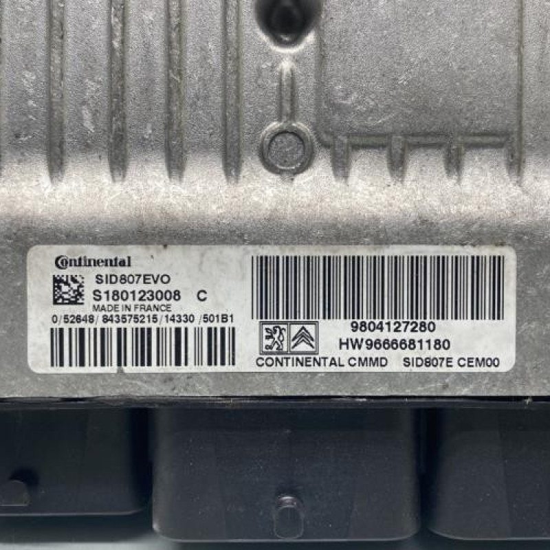 Calculateur moteur PEUGEOT 508 1 Photo n°2