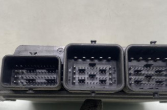 Calculateur moteur PEUGEOT 508 1