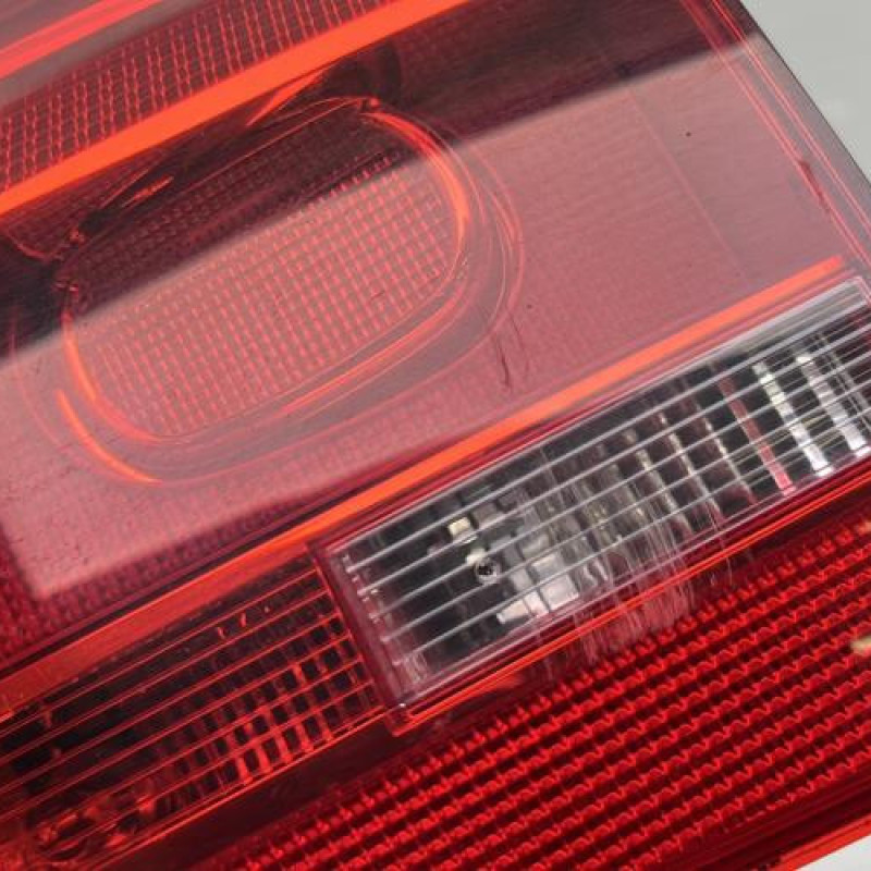 Feu arriere secondaire droit (feux) VOLKSWAGEN TOURAN 2 Photo n°2