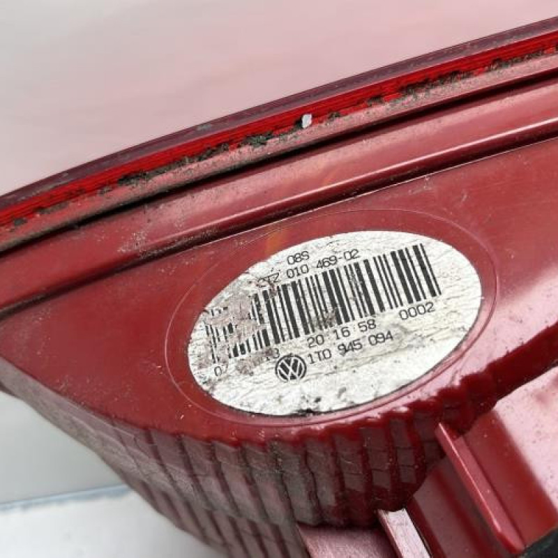 Feu arriere secondaire droit (feux) VOLKSWAGEN TOURAN 2 Photo n°7