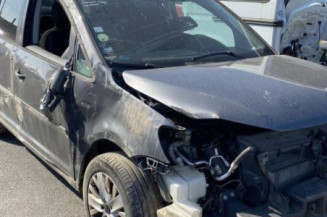 Feu arriere secondaire droit (feux) VOLKSWAGEN TOURAN 2