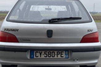 Aile avant gauche PEUGEOT 106