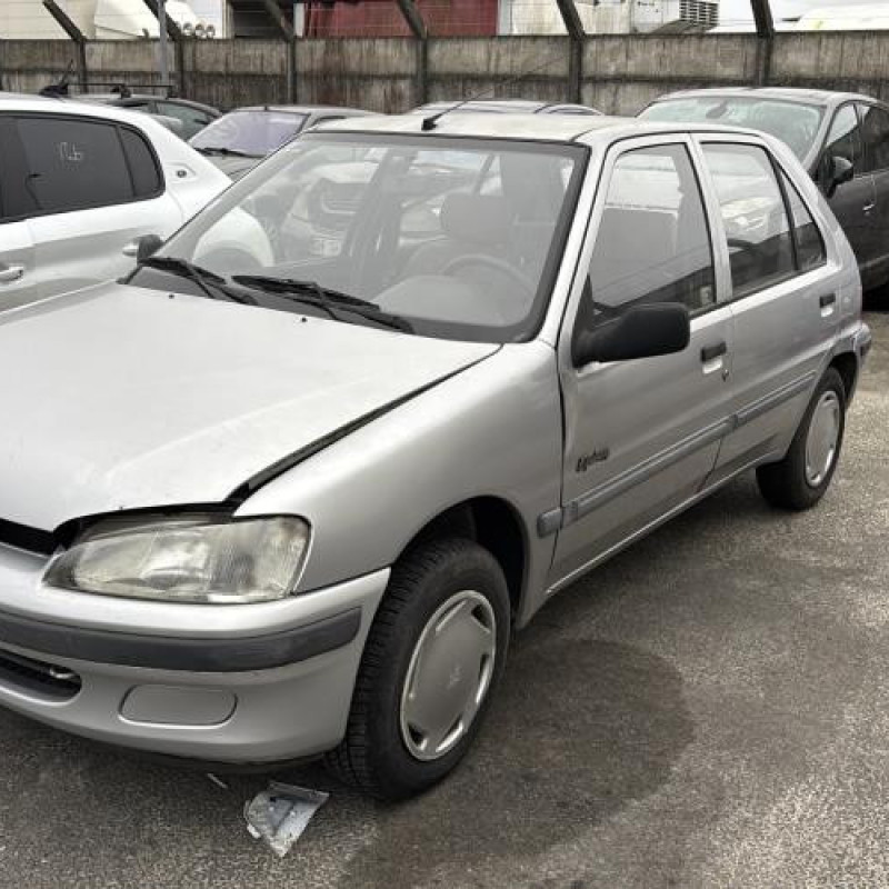 Aile avant gauche PEUGEOT 106 Photo n°20