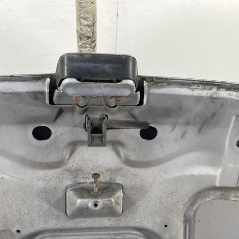 Capot PEUGEOT 106 Photo n°6